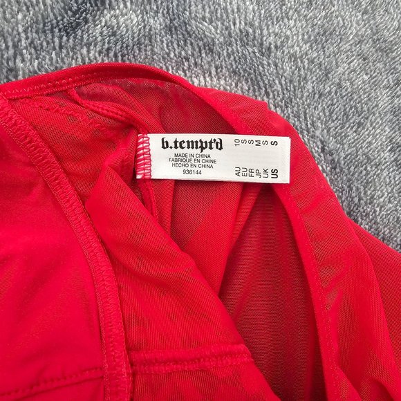 B Temptd by wacoal Nighty womens size small red one piece Lace pull on g string - Picture 4 of 12